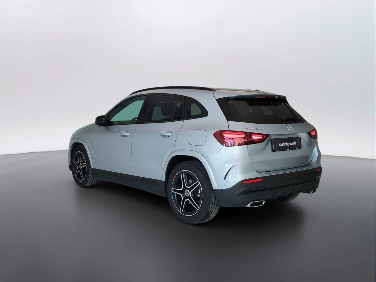 7 - Mercedes-Benz GLA 200 d AMG Line Advanced Plus Tech Edition auto