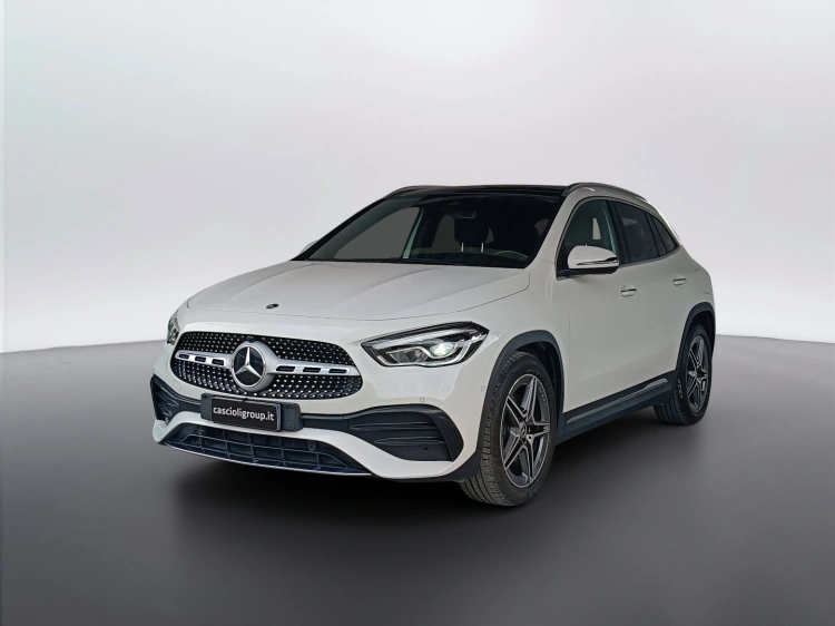 1 - Mercedes-Benz GLA 200 d Premium auto