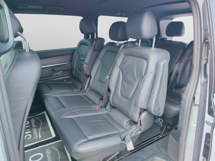 15 - Mercedes-Benz Classe V Extralong 250 d Avantgarde auto
