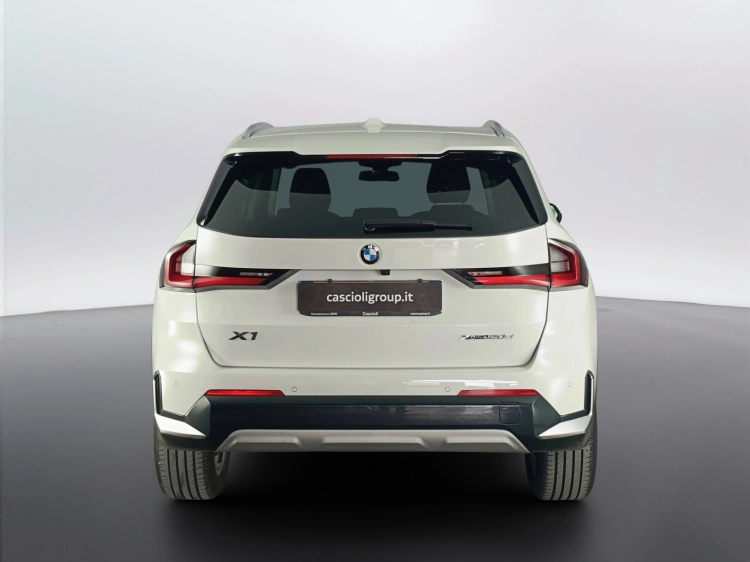 6 - BMW X1 X1 xdrive20d mhev 48V X-Line auto