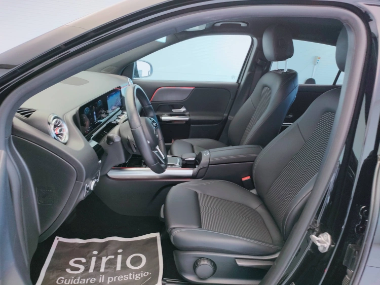 17 - Mercedes-Benz GLA 200 d Sport Plus 4matic auto