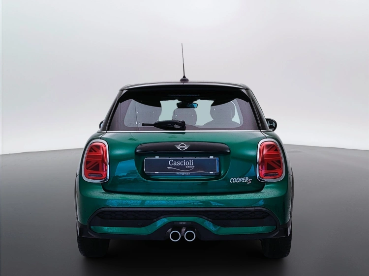 6 - MINI Cooper Mini 5p 2.0 Cooper S Yours auto