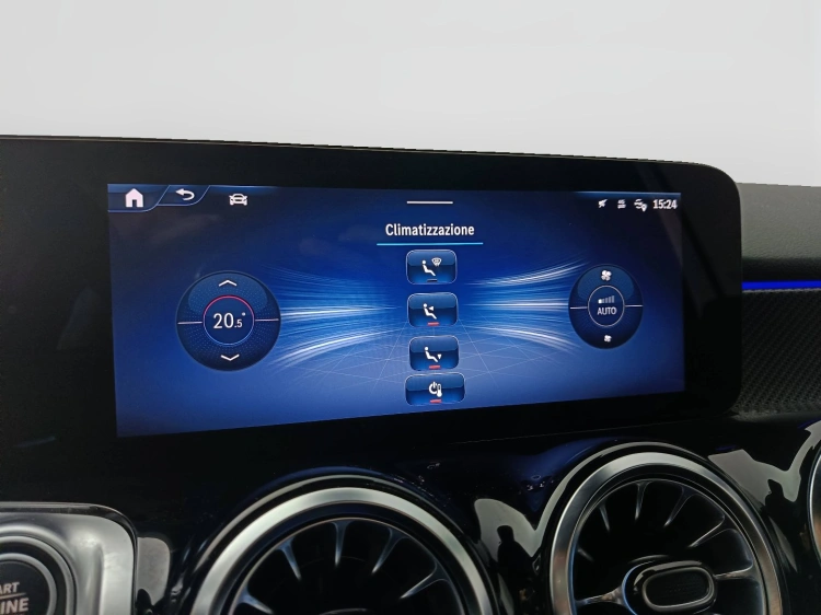 15 - Mercedes-Benz GLB 200 d AMG Line Advanced Plus auto