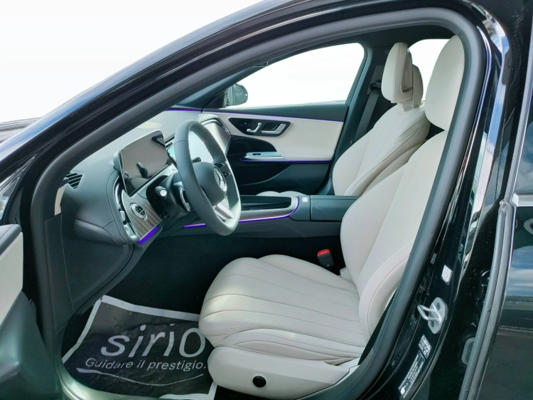 10 - Mercedes-Benz Classe E 220 d 4MATIC Station Wagon