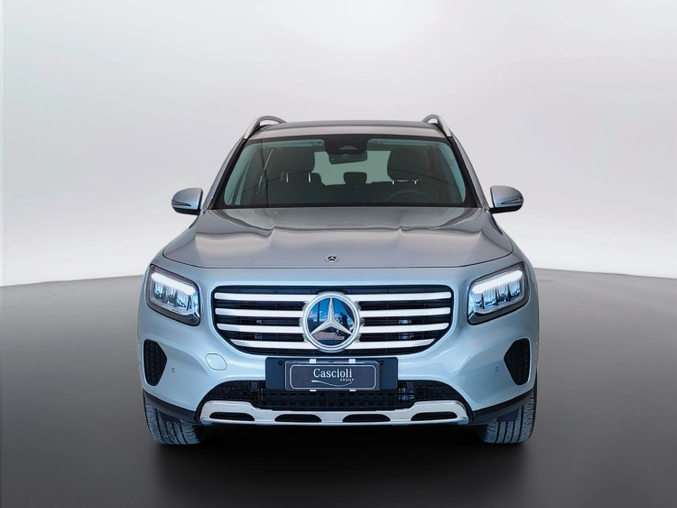 2 - Mercedes-Benz GLB 180 d Progressive Advanced auto
