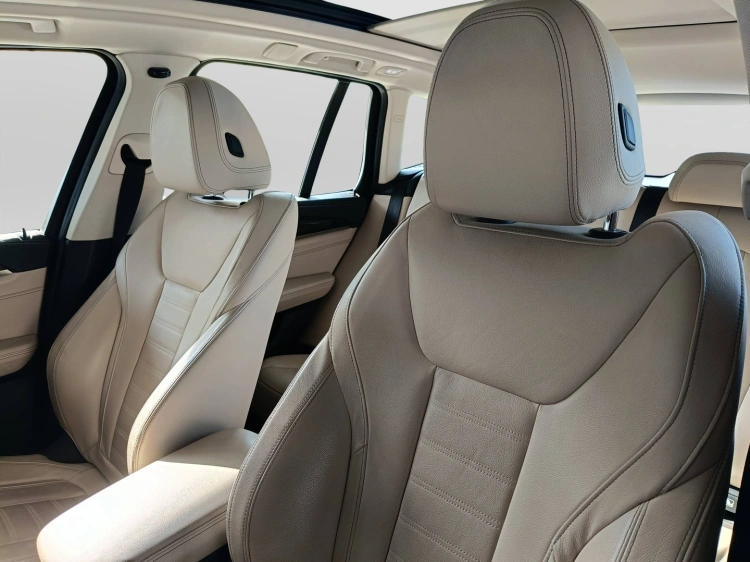 21 - BMW X3 X3 xdrive20d Luxury 190cv auto