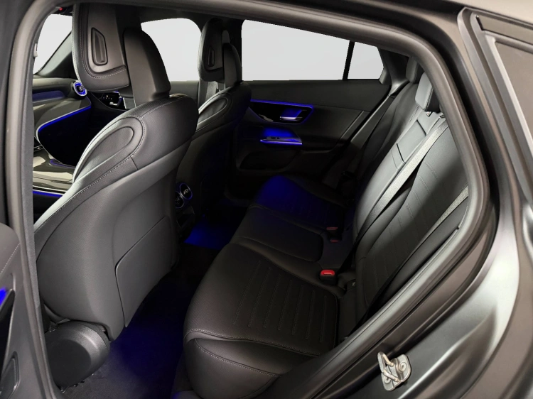 15 - Mercedes-Benz GLC 220 d 4MATIC Coupe