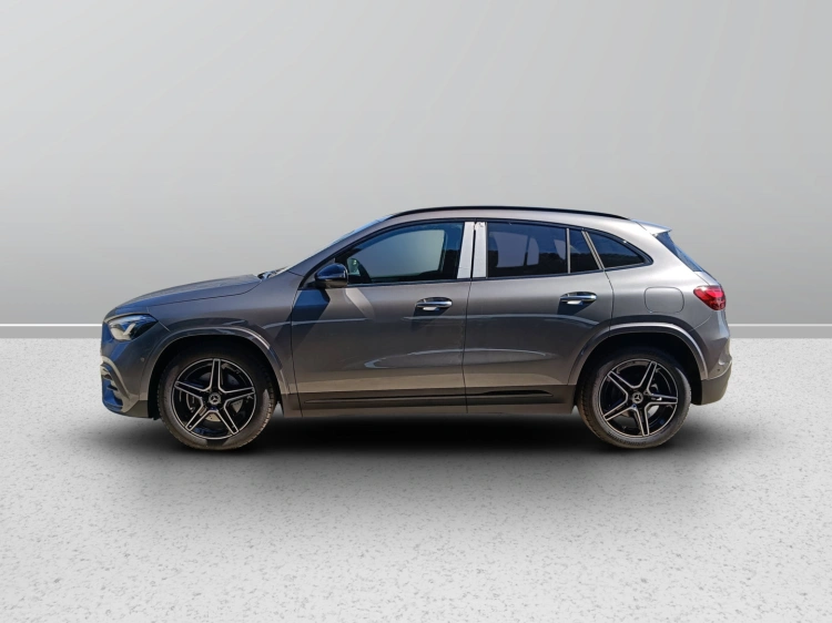 3 - Mercedes-Benz GLA 200 d automatic