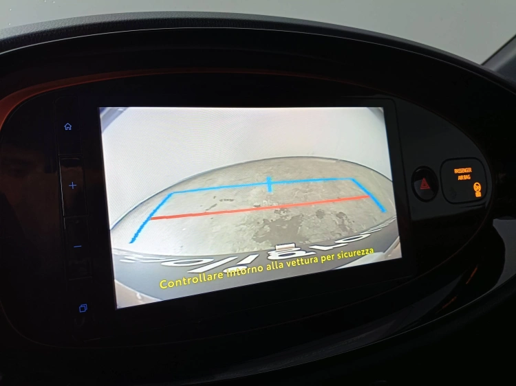 14 - Toyota Aygo X Aygo X 1.0 Lounge 72cv