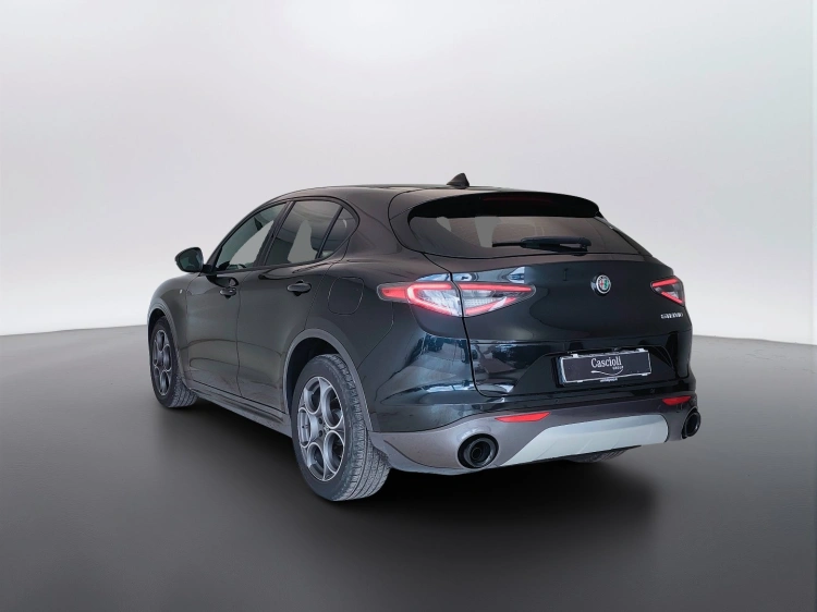 7 - Alfa romeo Stelvio Stelvio 2.2 t Ti rwd 160cv auto