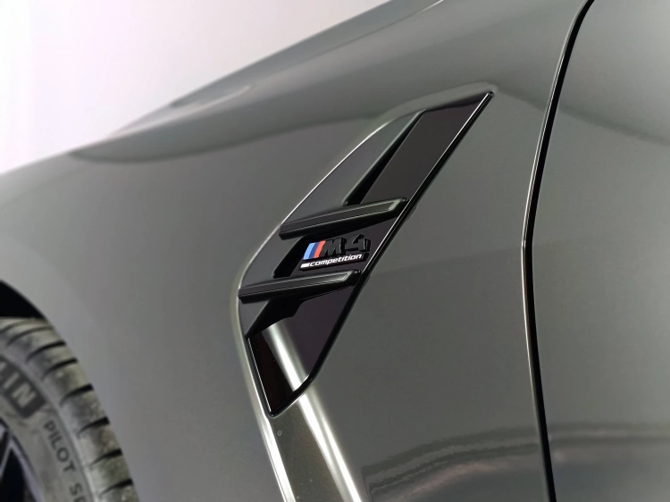 18 - BMW M M4 BMW M4 Competition M xDrive Coupé