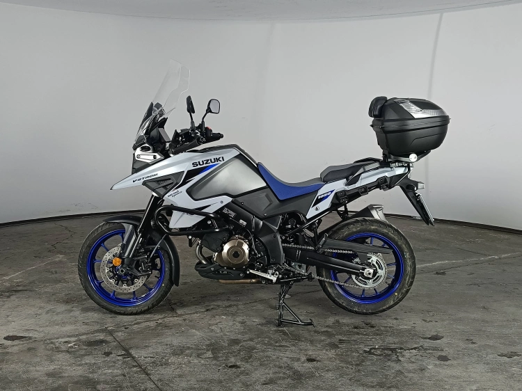 5 - Suzuki V 
