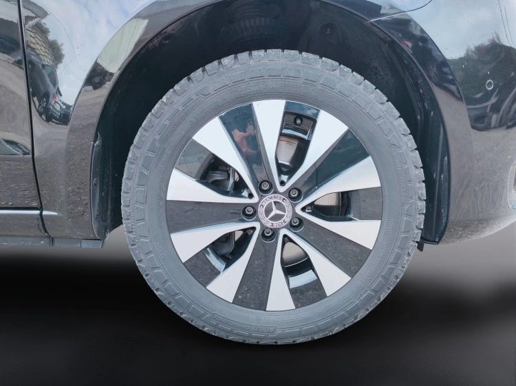 7 - Mercedes Vans Vito 119 cdi long mixto auto my20