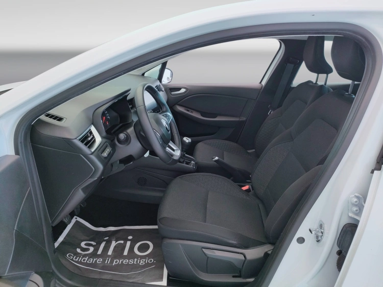 11 - Renault Clio Clio 1.5 blue dci Business 100cv