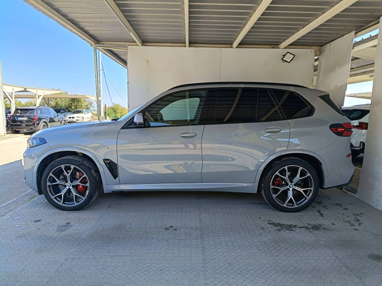 6 - BMW X5 X5 xdrive30d MSport Pro auto