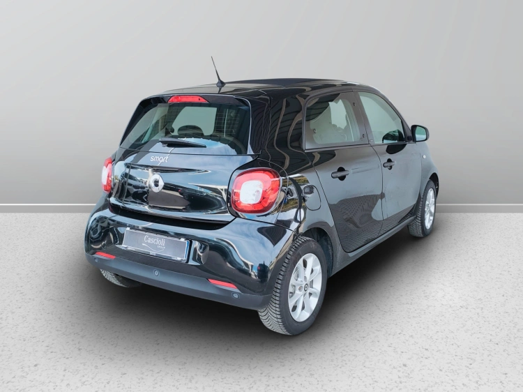 6 - smart forfour Forfour 1.0 Passion 71cv my18