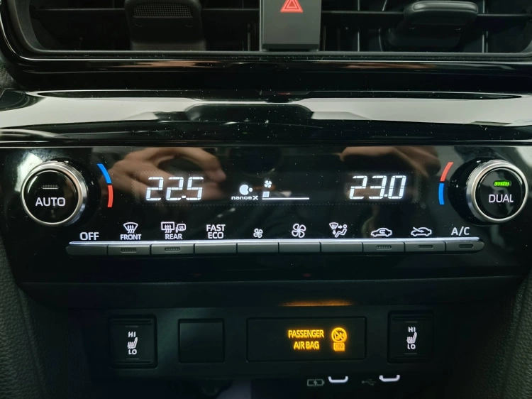 14 - Toyota Yaris Cross Yaris Cross 1.5h GR Sport fwd 130cv e-cvt