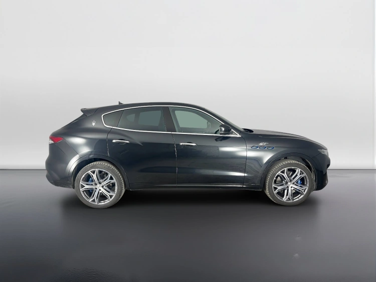 3 - Maserati Levante Maserati Levante2.0 mhev executive 330cv auto