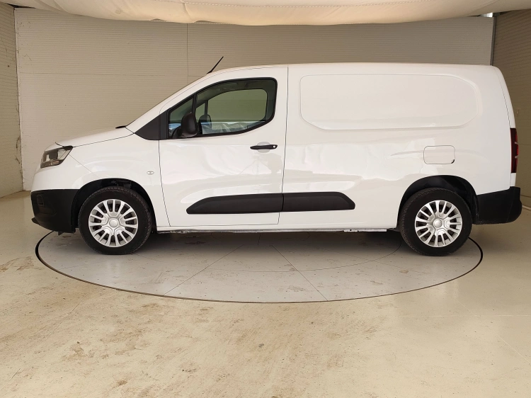 3 - Toyota Professional Proace City Proace City 1.5D 100cv S&S L2 S 10q Active
