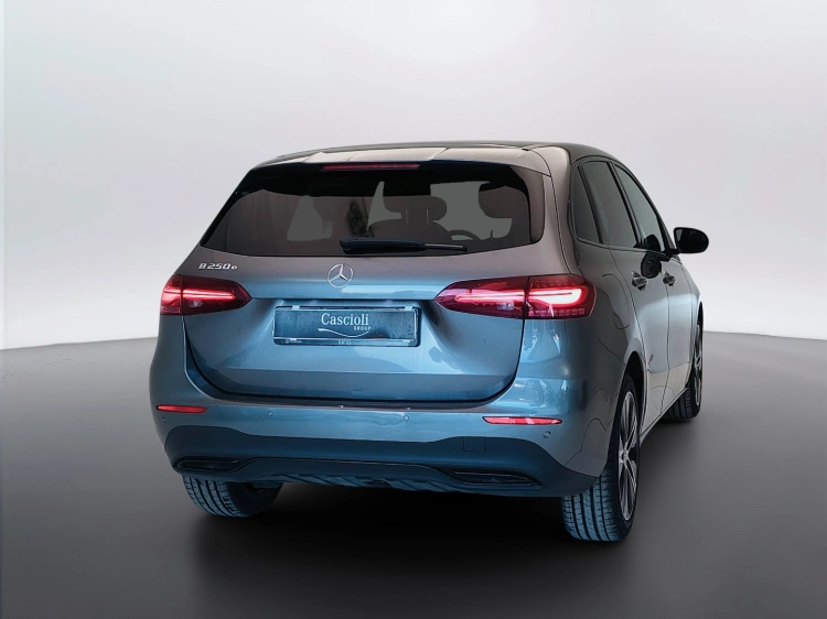 5 - Mercedes-Benz Classe B 250 e phev Progressive Advanced auto