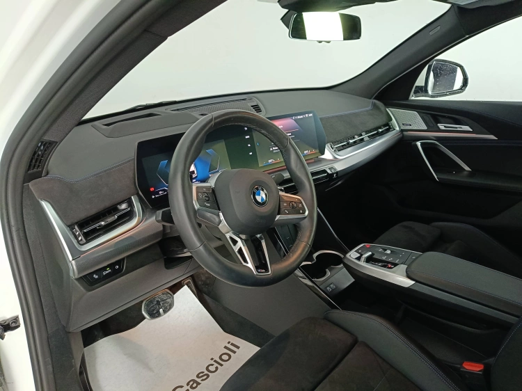 7 - BMW X2 X2 xdrive 20d 48V MSport Pro auto
