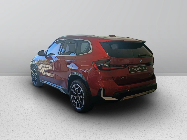 3 - BMW X1 BMW X1 sDrive18d