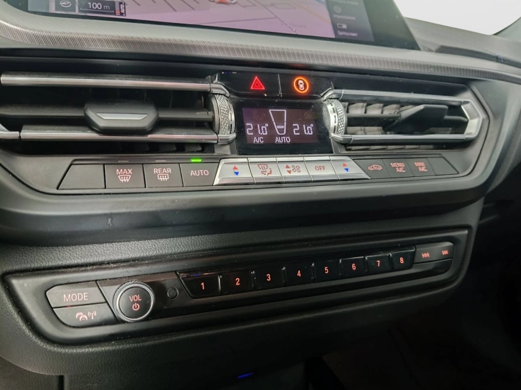 15 - BMW Serie 1 118d Msport auto
