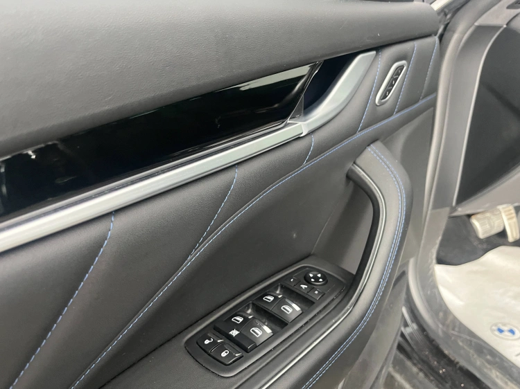 15 - Maserati Levante Maserati Levante2.0 mhev executive 330cv auto