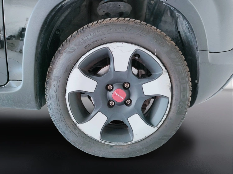 10 - Fiat Panda Panda 1.0 hybrid City Cross s&s 70cv