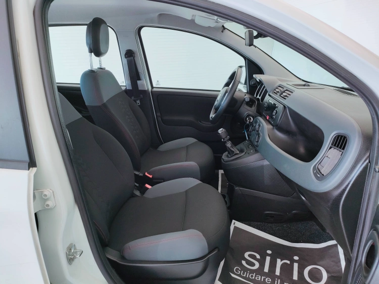 11 - Fiat Panda Panda 0.9 t.air t. natural power Easy 80cv