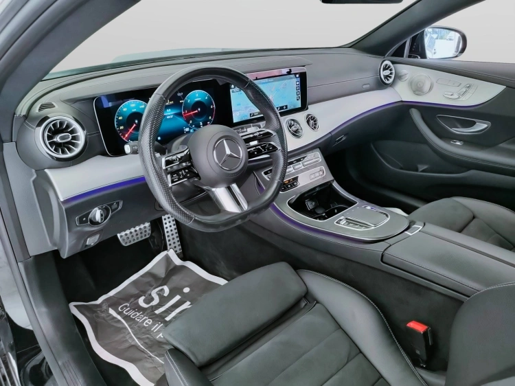 16 - Mercedes-Benz Classe E Coupe 220 d Premium Plus 4matic auto my20