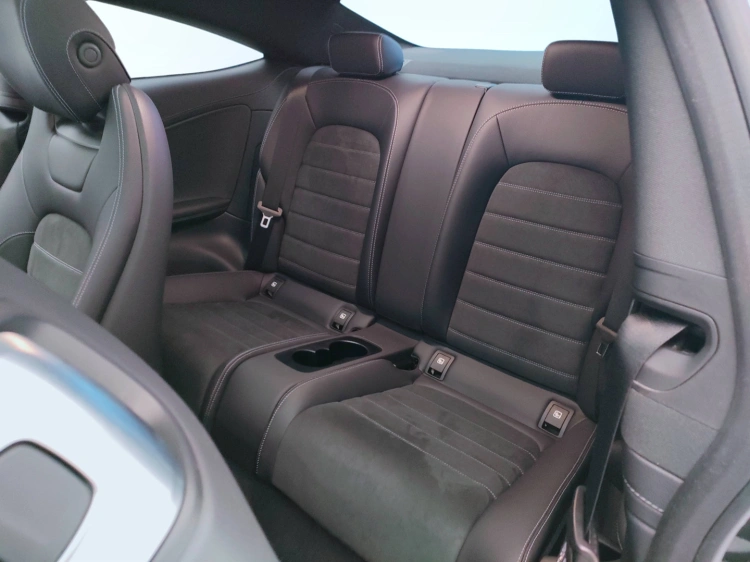 14 - Mercedes-Benz Classe C Coupe 220 d Premium Plus 4matic auto