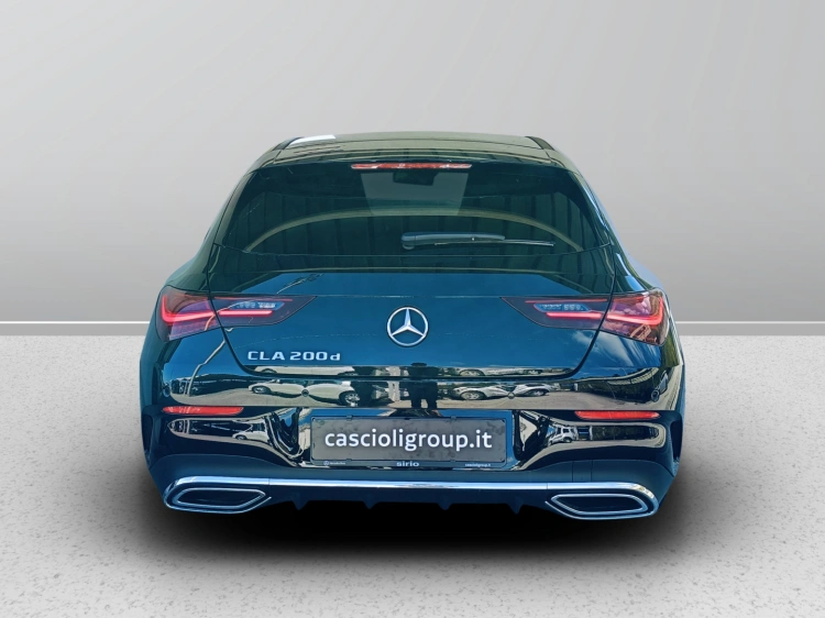 4 - Mercedes-Benz CLA Shooting Brake 200 d AMG Line Advanced Plus auto