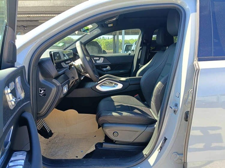7 - Mercedes-Benz GLE GLE 350 de 4MATIC Plug-in hybrid Coupe