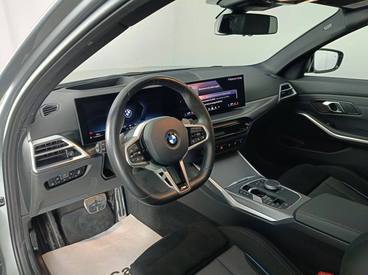 7 - BMW Serie 3 320d Touring mhev 48V Msport xdrive auto