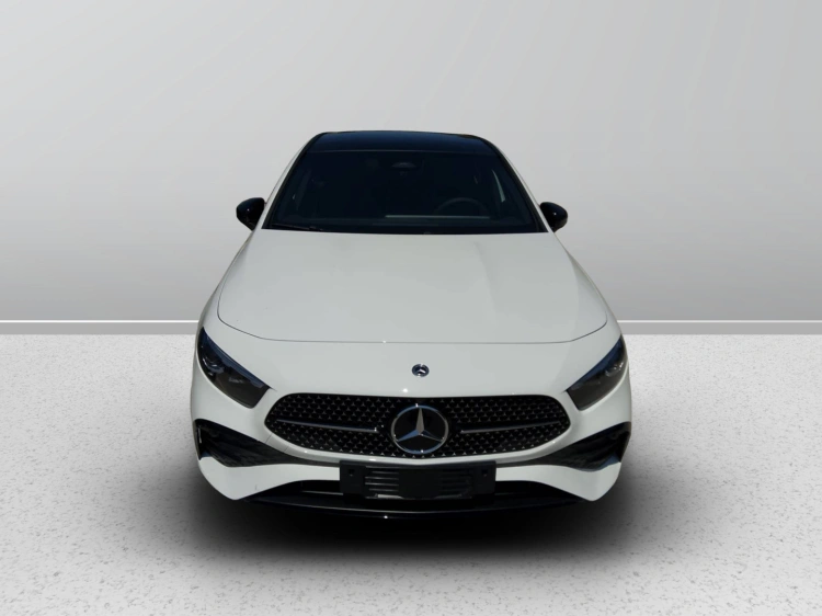 1 - Mercedes-Benz Classe A 180 d Automatic