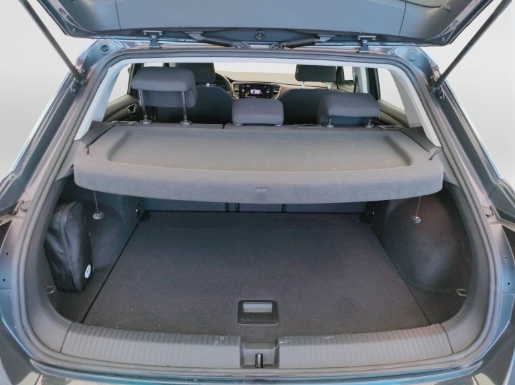 11 - Volkswagen T T-Roc 1.0 tsi Style 115cv