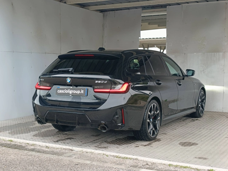 4 - BMW Serie 3 320d Touring mhev 48V Msport xdrive auto