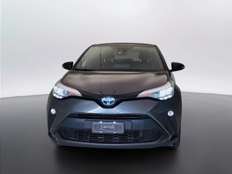 2 - Toyota C-HR C-HR 2.0h Trend e-cvt
