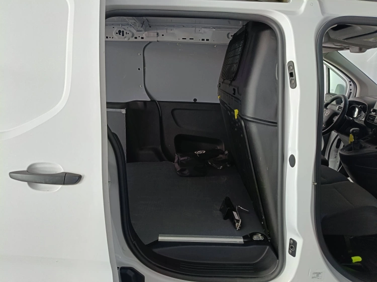 14 - Toyota Professional Proace City Proace City 1.5D 100cv S&S L2 D 10q Comfort