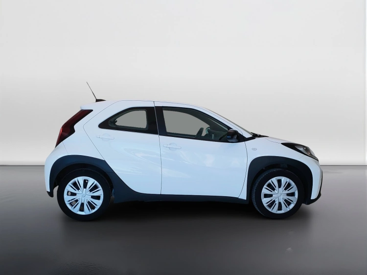 4 - Toyota Aygo X Aygo X 1.0 Active 72cv