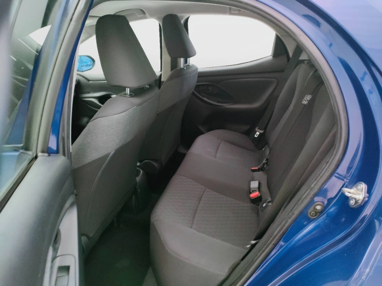 10 - Toyota Yaris Yaris 1.0 Trend