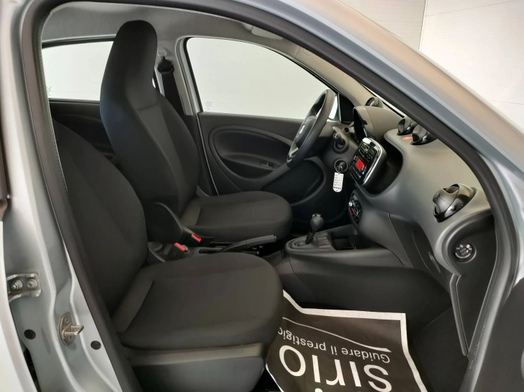 13 - smart forfour Forfour eq Pure 4,6kW