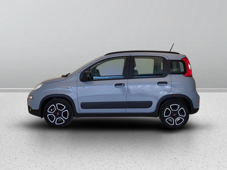 3 - Fiat Panda Panda 1.2 easypower City Life Gpl s&s 69cv