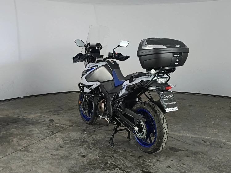 6 - Suzuki V 