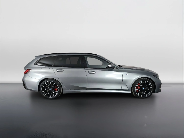3 - BMW Serie 3 320d Touring mhev 48V Msport xdrive auto