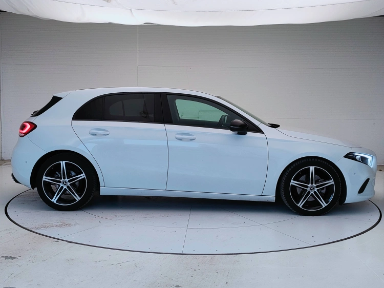 7 - Mercedes-Benz Classe A 180 d Sport Night edition auto