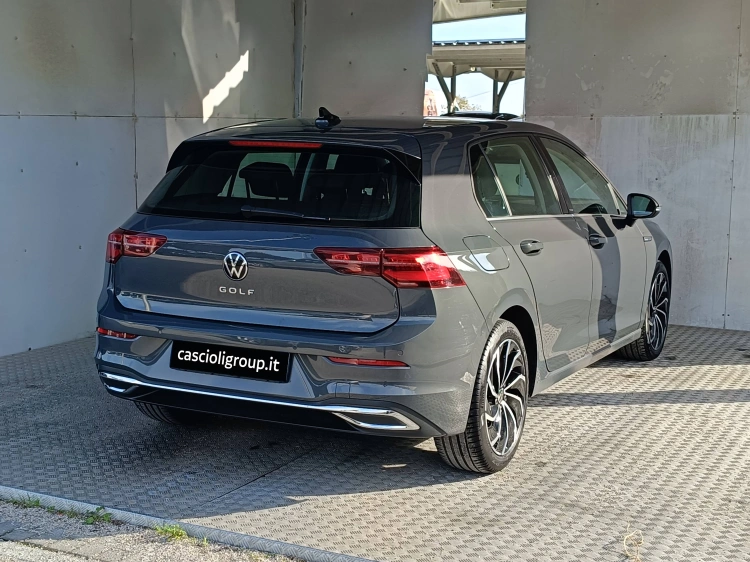 4 - Volkswagen Golf Golf 2.0 tdi Style 150cv dsg