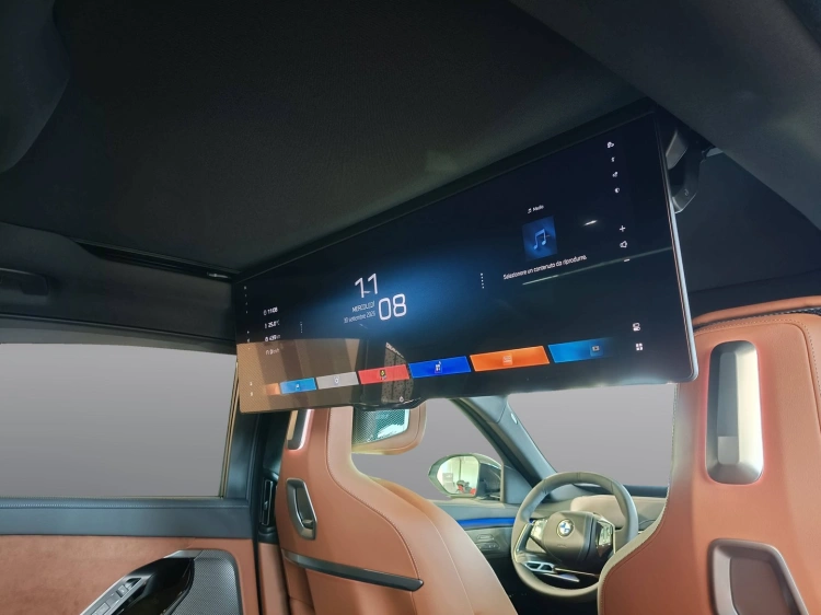 14 - BMW Serie 7 BMW i7 60 xDrive Berlina