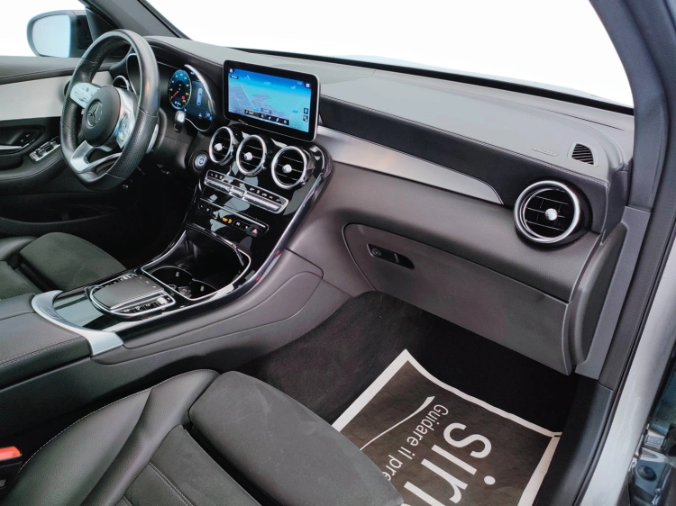 10 - Mercedes-Benz GLC Coupe 300 de phev (eq-power) Premium 4matic auto